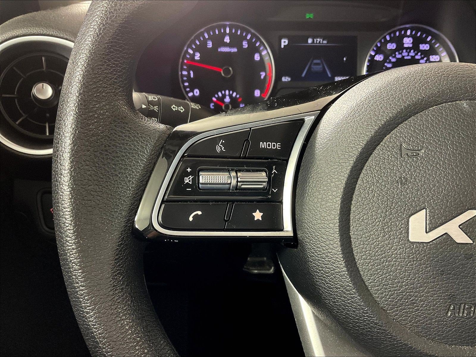 Certified 2023 Kia Forte LXS w/ LXS Technology Package FWD image 11