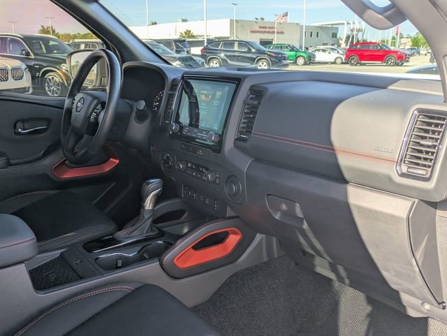 Used 2024 Nissan Frontier PRO-4X w/ Pro Convenience Package image 29