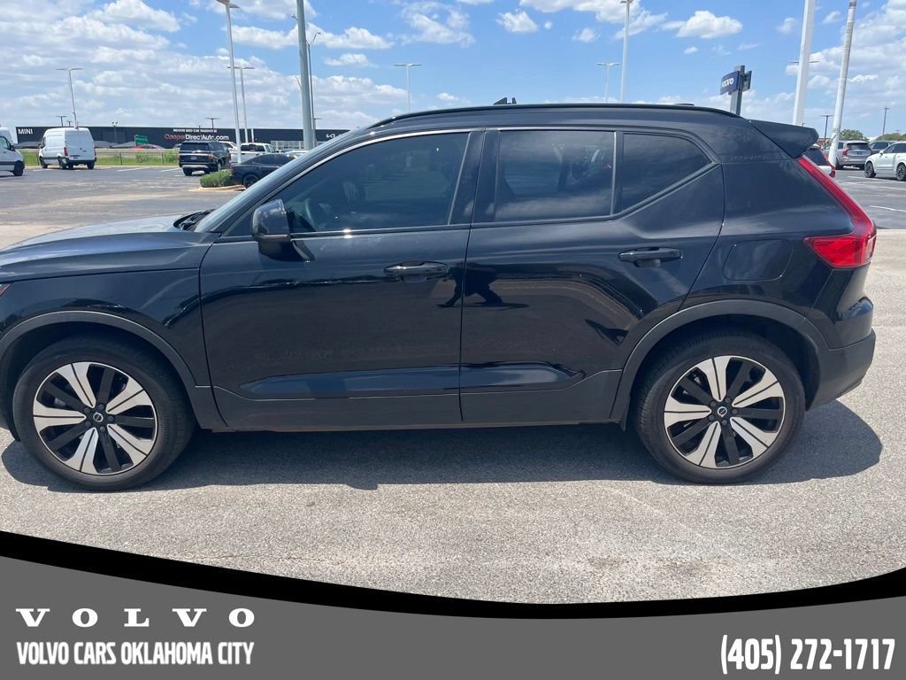 Certified 2023 Volvo XC40 Recharge Plus AWD/4WD image 8
