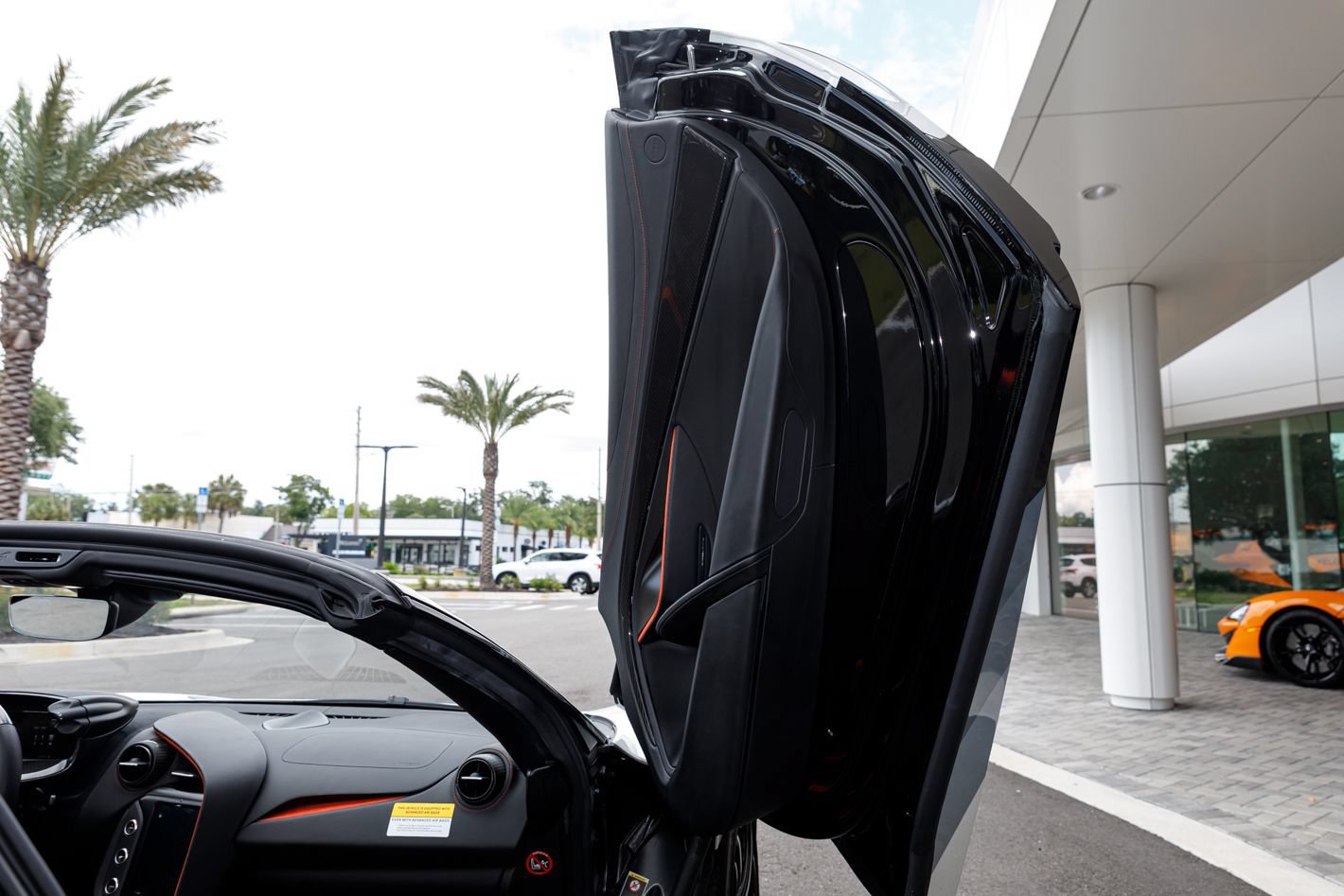 Used 2024 McLaren 750S Spider RWD image 66