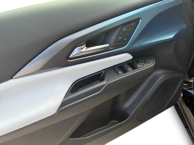 New 2026 Chevrolet Equinox EV LT image 12