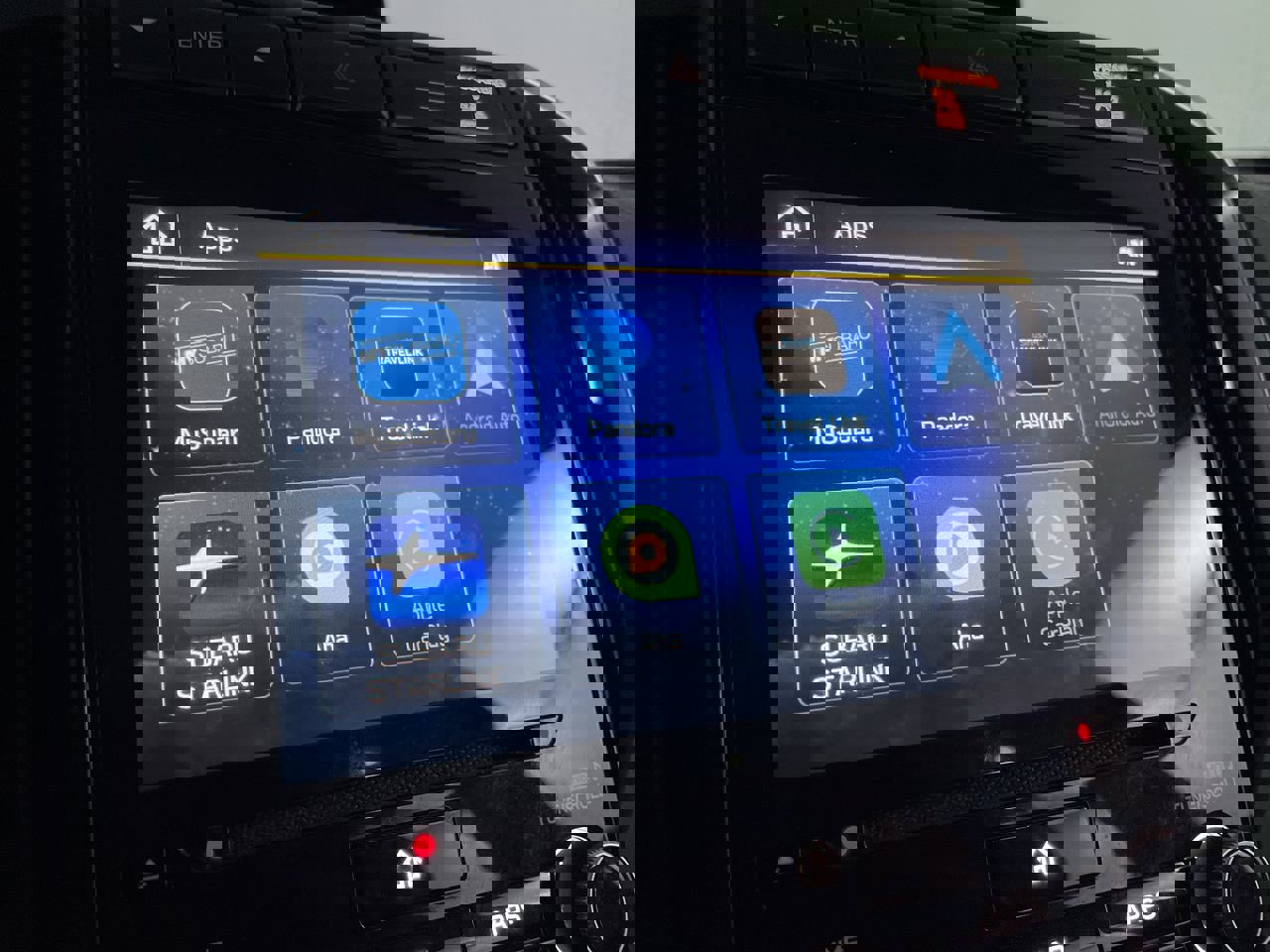 Used 2021 Subaru Ascent Limited w/ Technology Package image 28