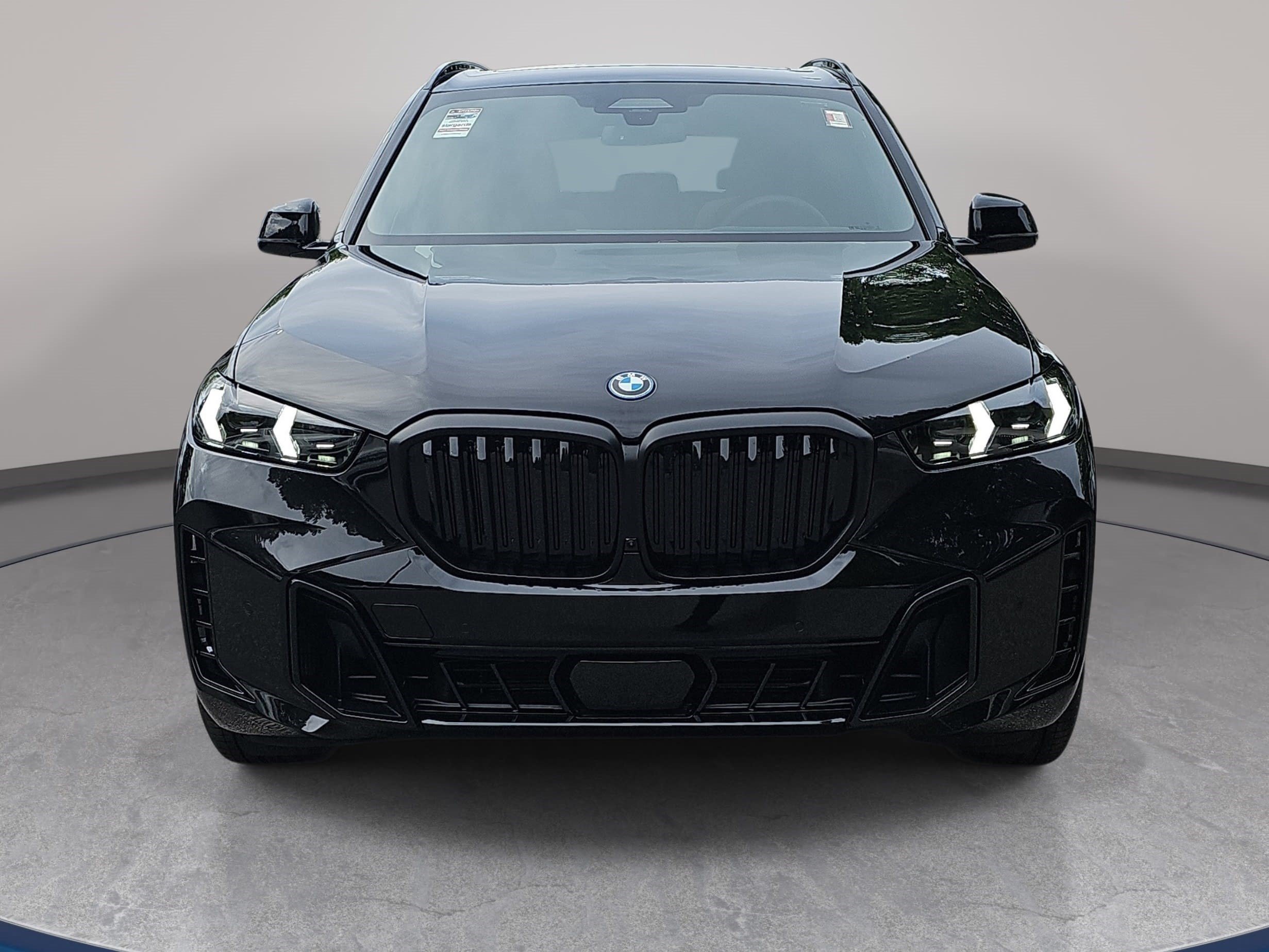 New 2026 BMW X5 xDrive50e w/ Executive Package AWD/4WD image 2