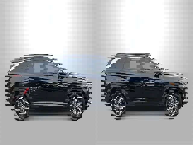 Used 2023 Hyundai Tucson SEL w/ Cargo Package image 9