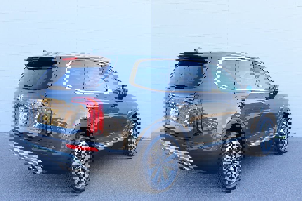 Used 2020 Kia Telluride S image 46