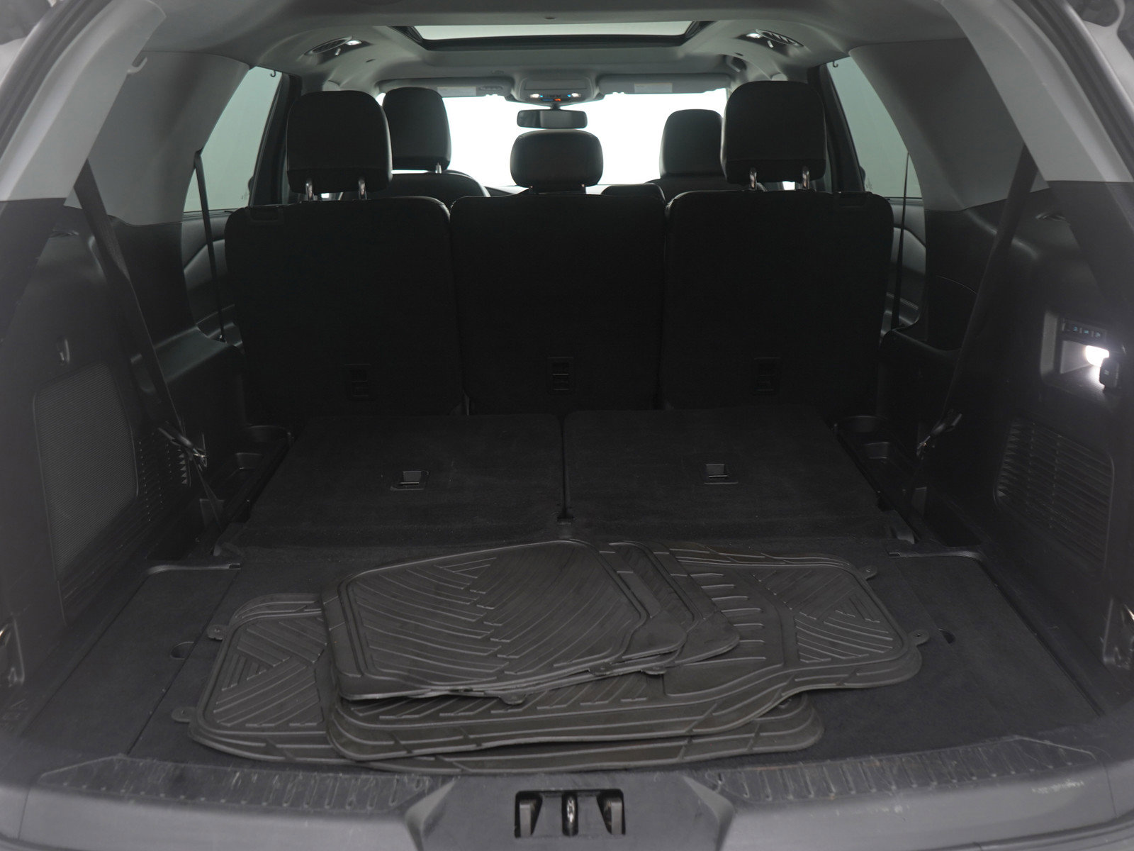 Used 2021 Ford Explorer Limited image 9