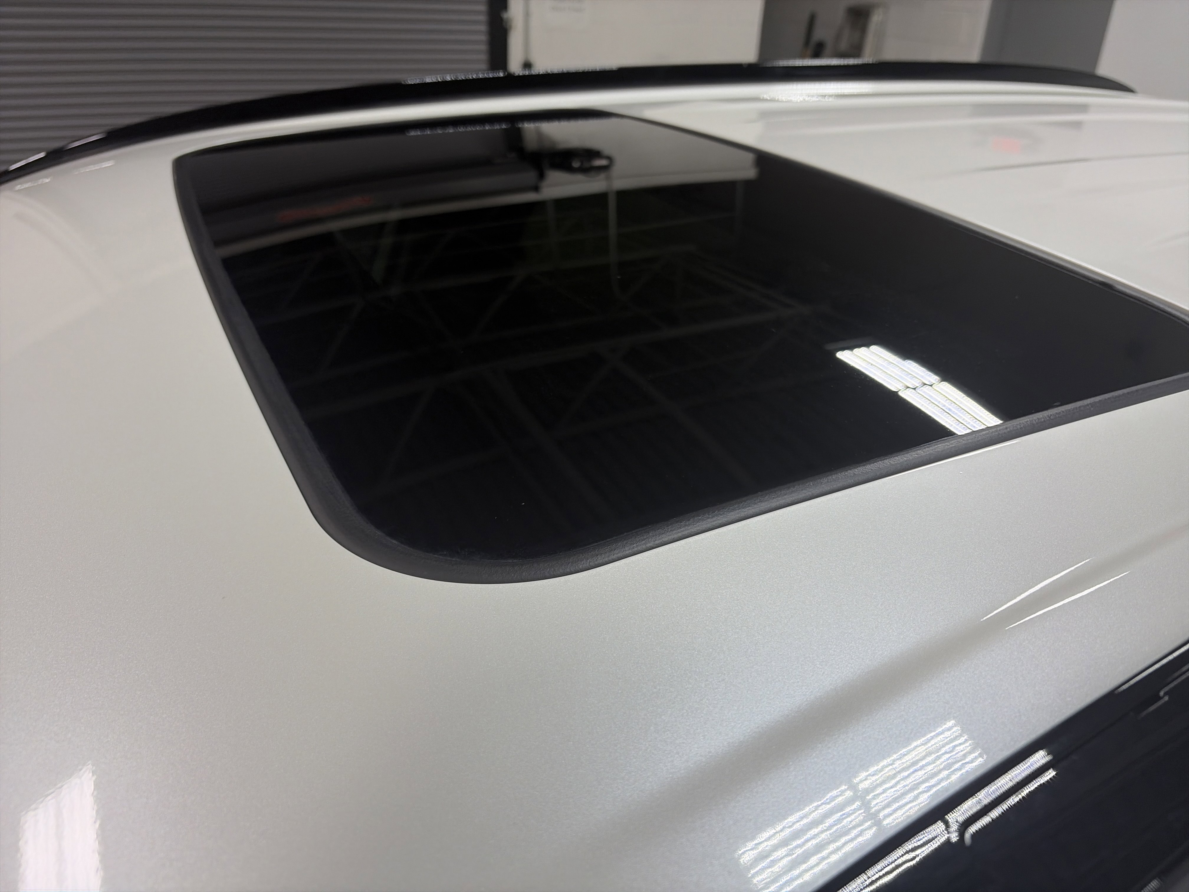 Used 2022 Toyota RAV4 XLE Premium image 11