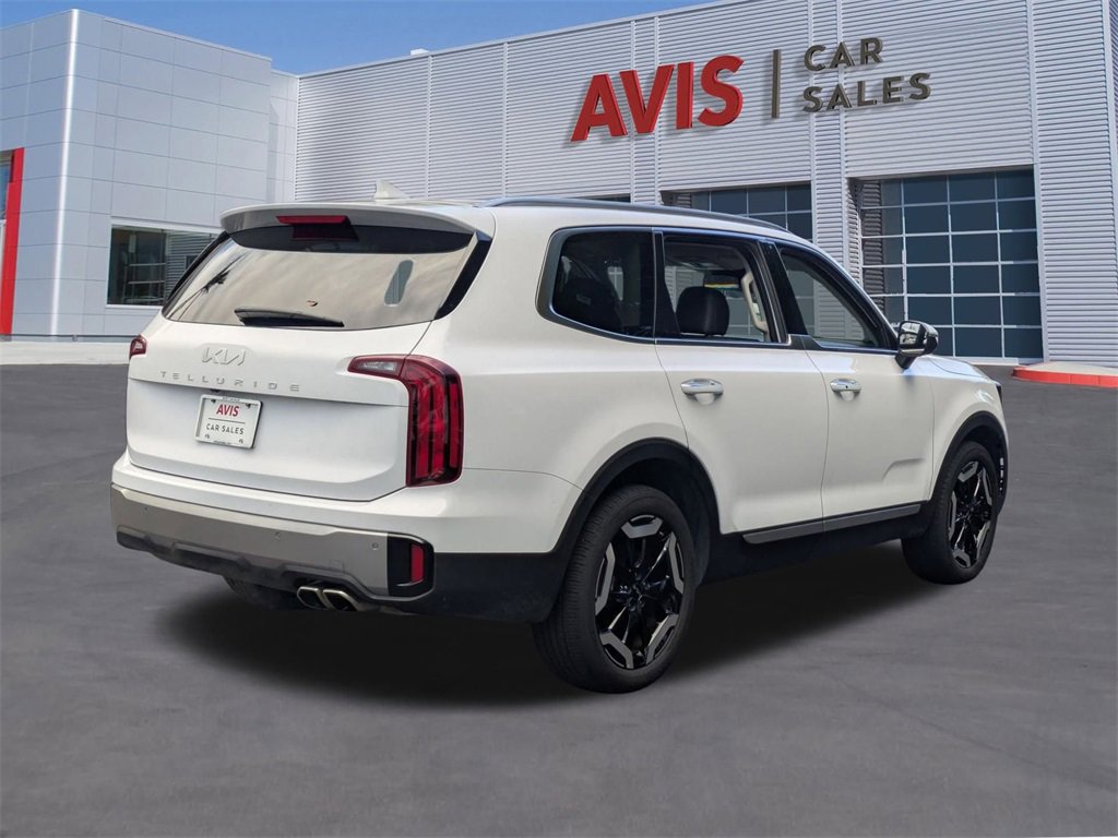 Used 2025 Kia Telluride S image 6
