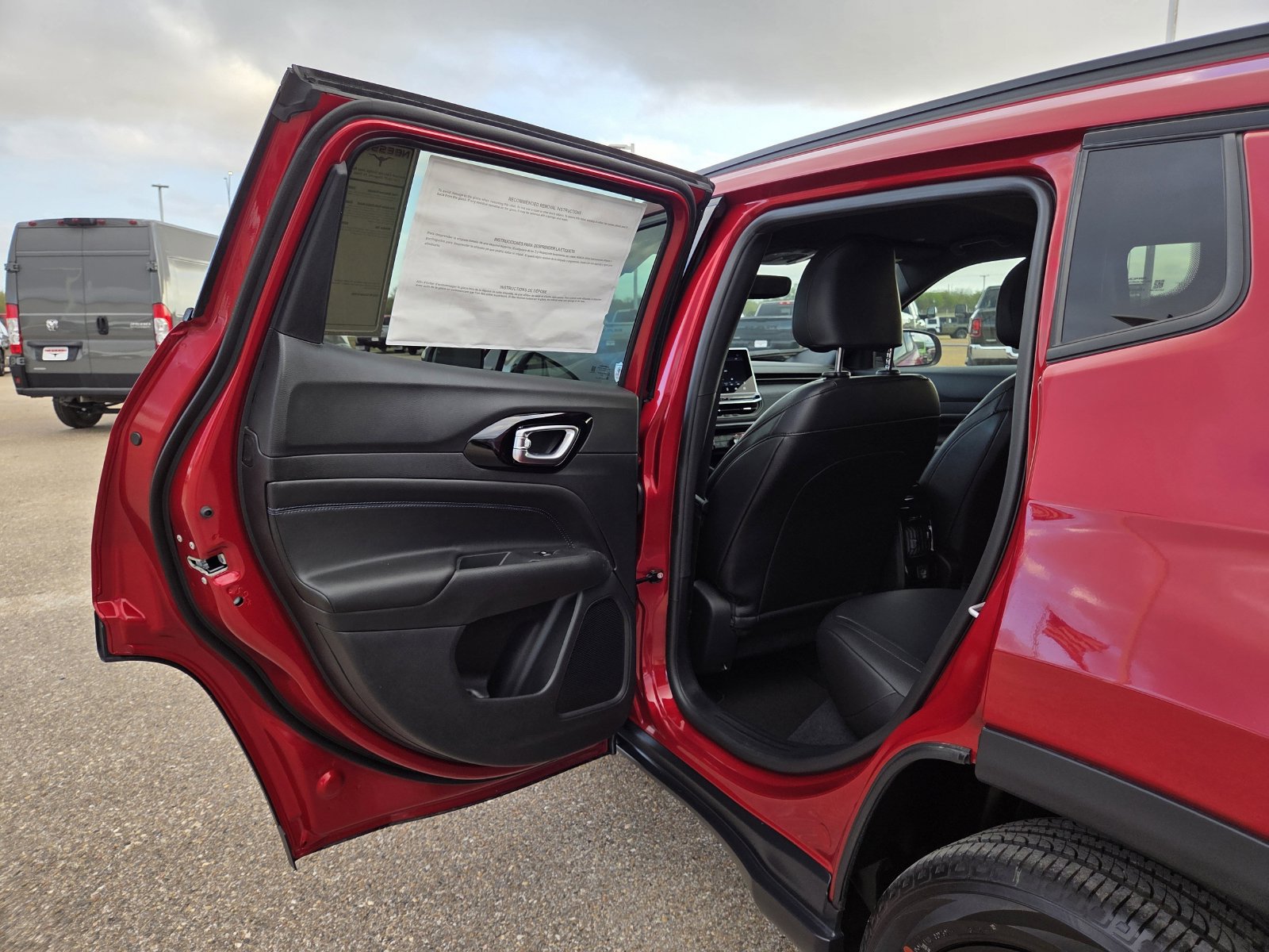New 2026 Jeep Compass Latitude AWD/4WD image 14