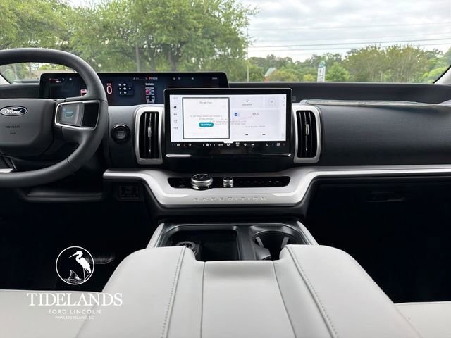 New 2026 Ford Expedition Active RWD image 19