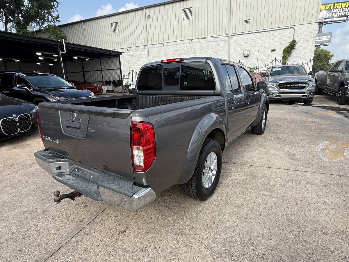Used 2019 Nissan Frontier SV RWD image 4