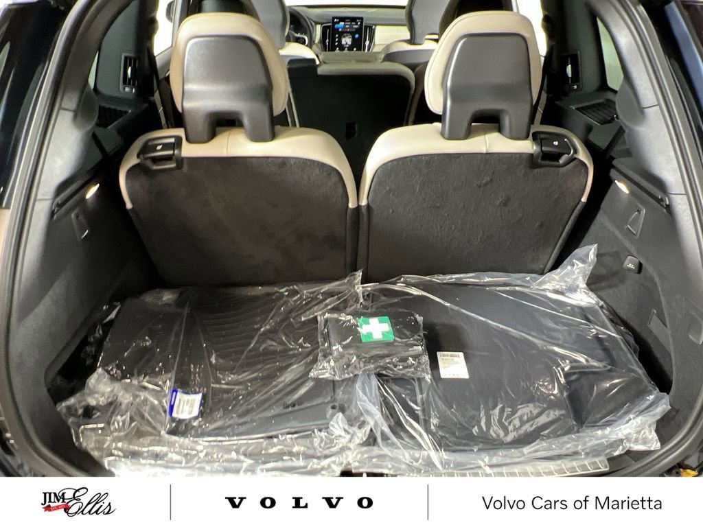 New 2026 Volvo XC90 B6 Plus w/ Protection Package Premier AWD/4WD image 19
