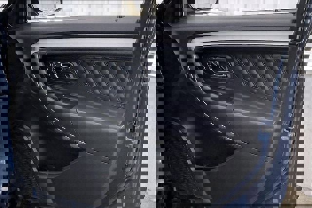 Used 2019 Ford Taurus SEL image 21