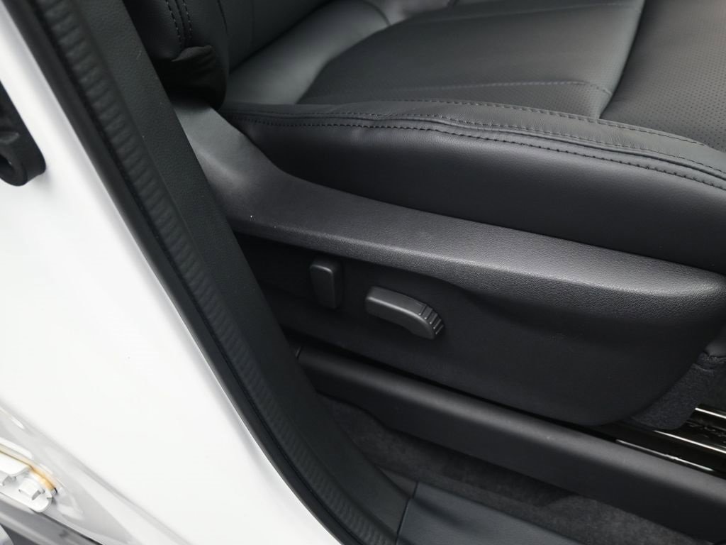 New 2025 Subaru Ascent Bronze Edition image 17