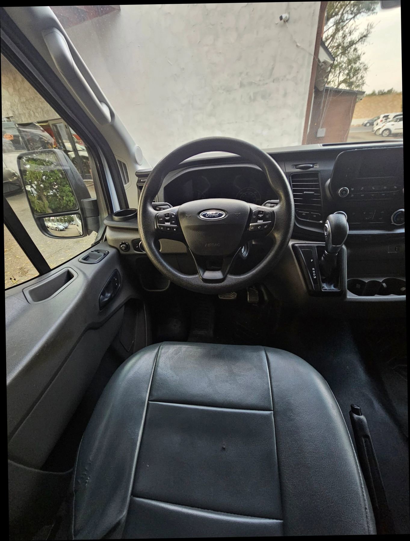 Used 2020 Ford Transit 250 Medium Roof image 21