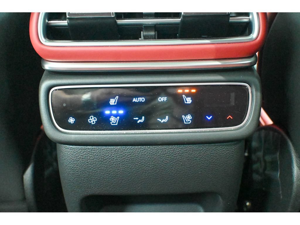 Used 2025 Genesis GV80 3.5T e-SC AWD/4WD image 27