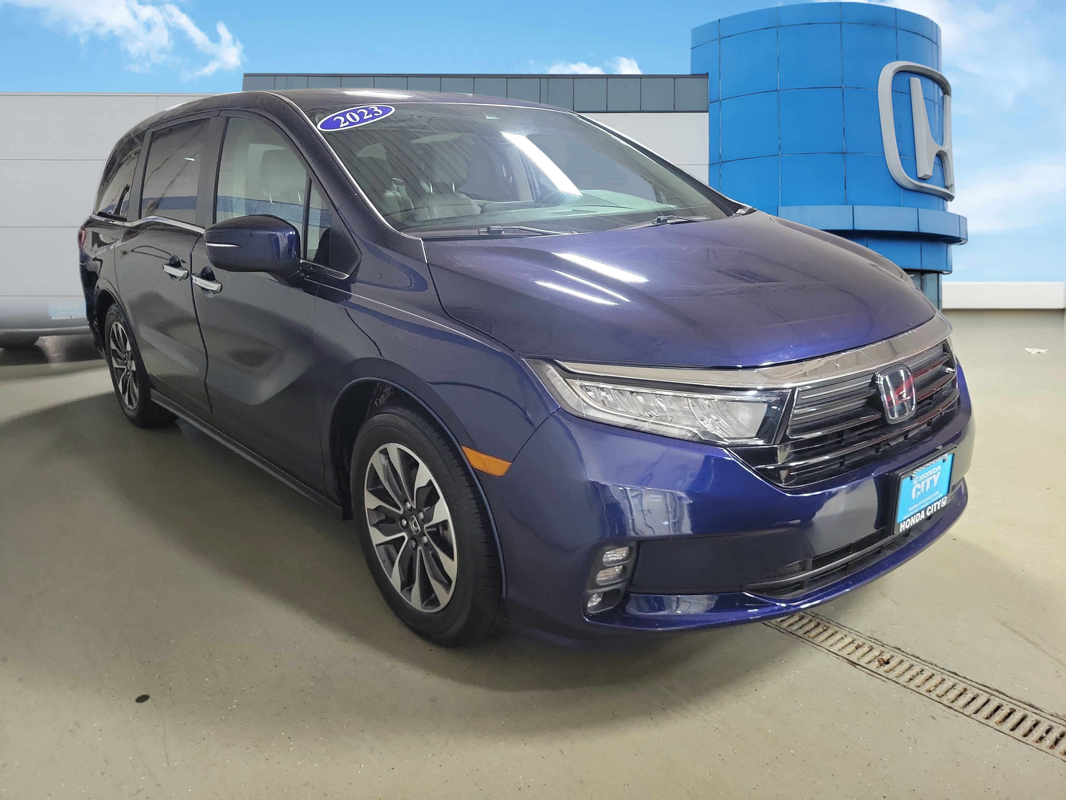 Certified 2023 Honda Odyssey EX-L image 37