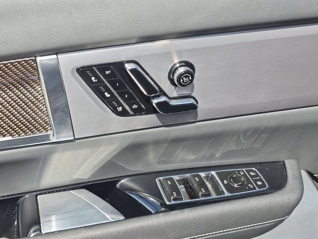 Certified 2026 Cadillac Vistiq Luxury w/ LPO, Floor Liner Package AWD/4WD image 26