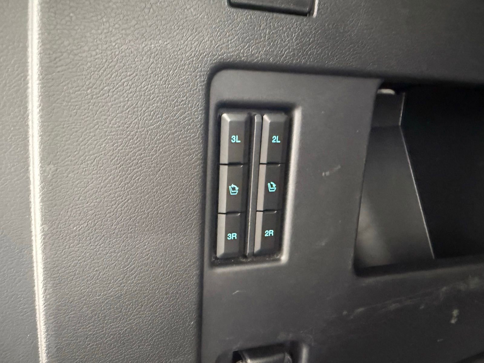 Used 2022 Ford Expedition Timberline AWD/4WD image 9