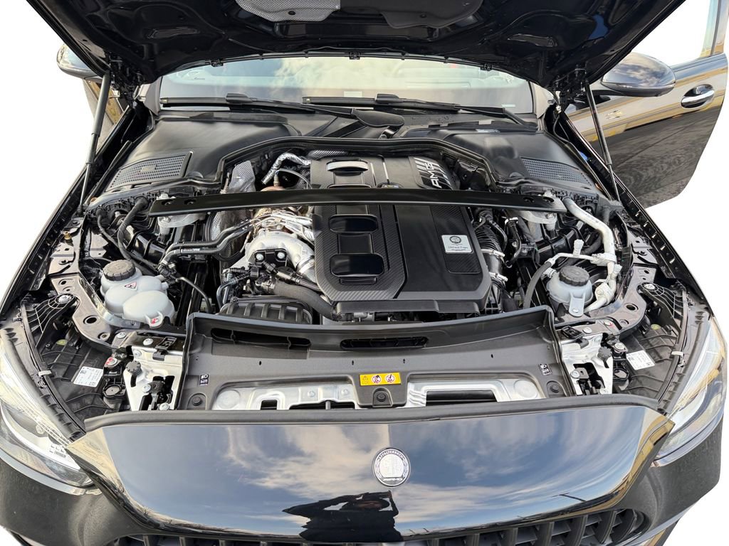 Used 2025 Mercedes-Benz C 43 AMG 4MATIC Sedan image 16