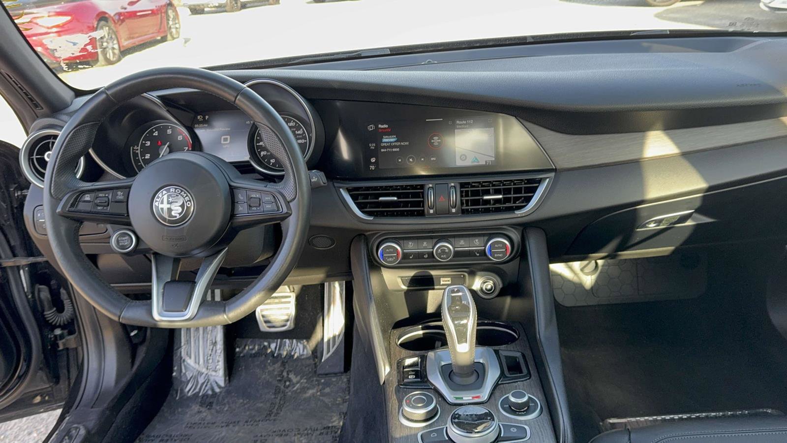 Used 2022 Alfa Romeo Giulia Ti image 11