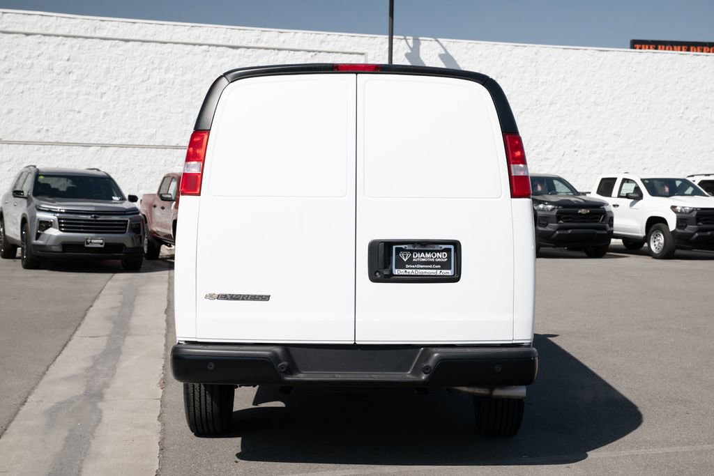New 2025 Chevrolet Express 2500 Extended w/ Driver Convenience Package RWD image 5