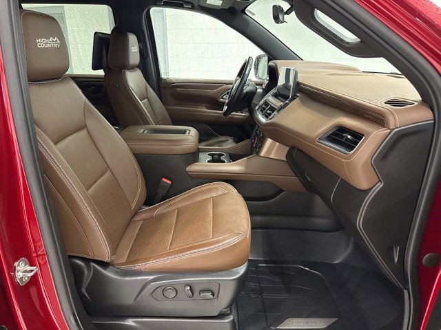 Certified 2021 Chevrolet Tahoe High Country w/ Premium Package image 16