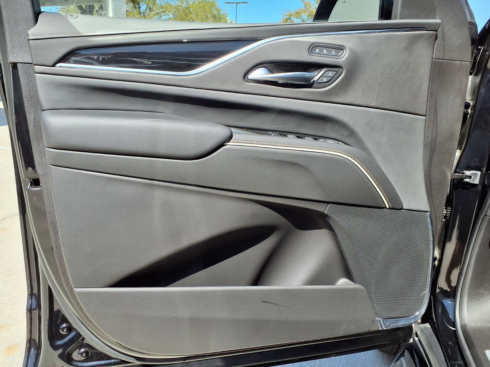 Certified 2024 Cadillac Escalade Sport image 18