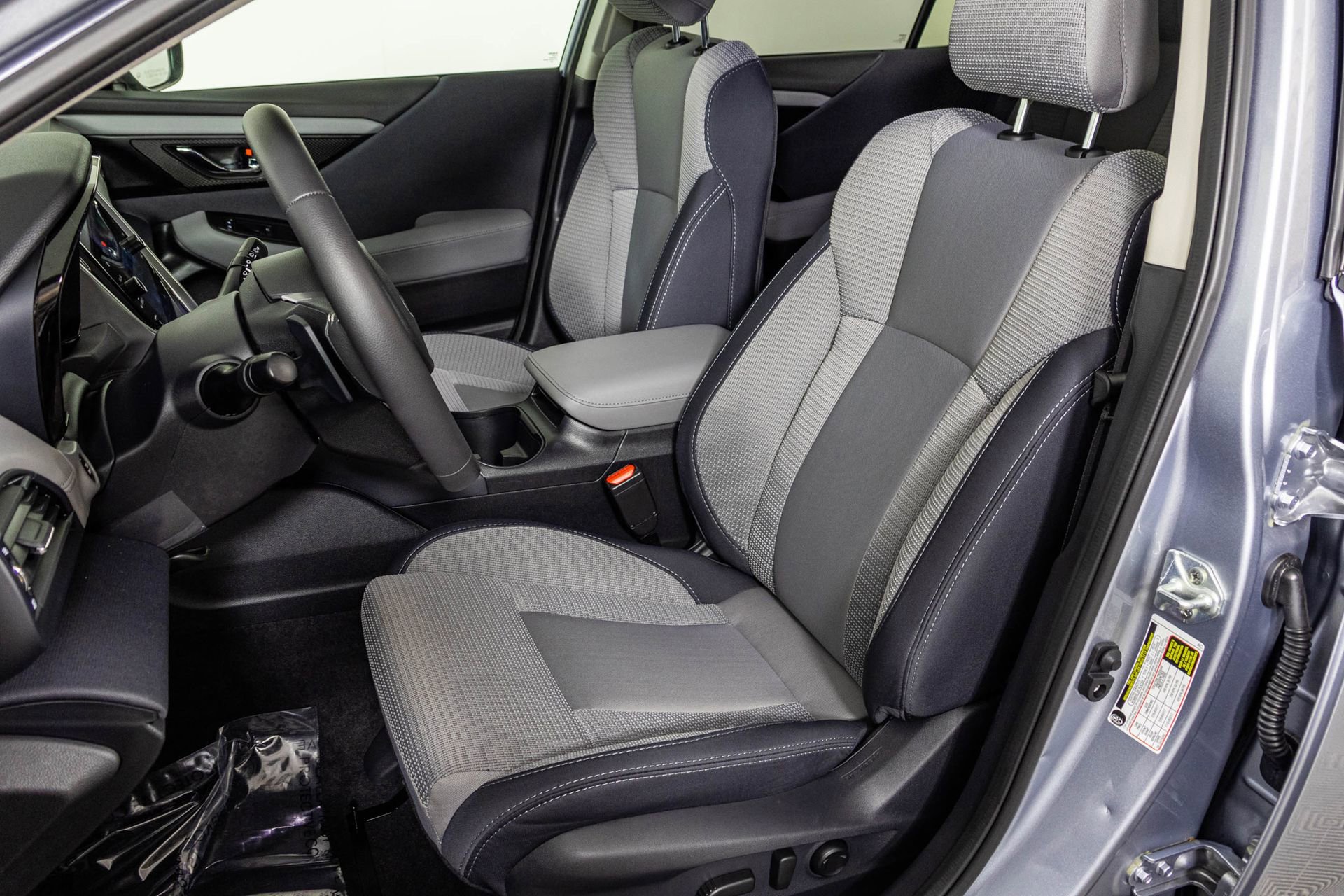 Used 2025 Subaru Outback Premium image 19