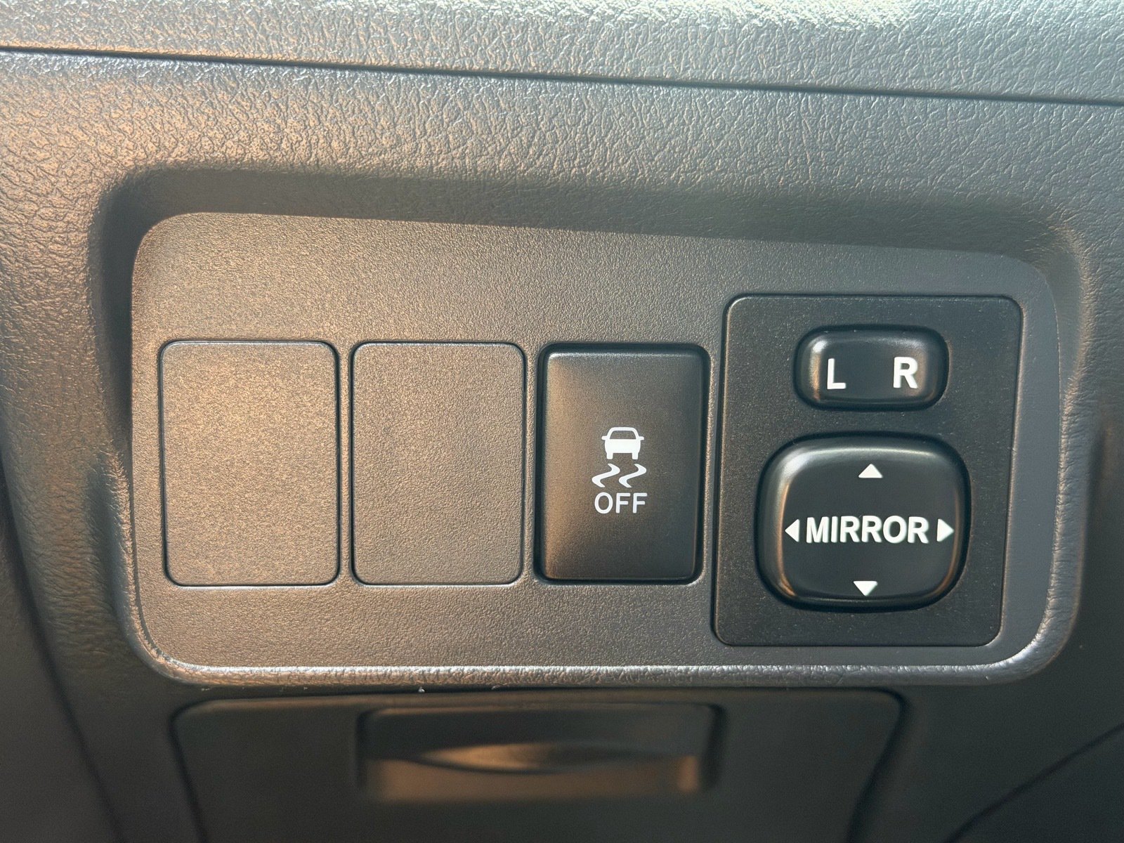 Used 2010 Toyota Corolla S FWD image 27