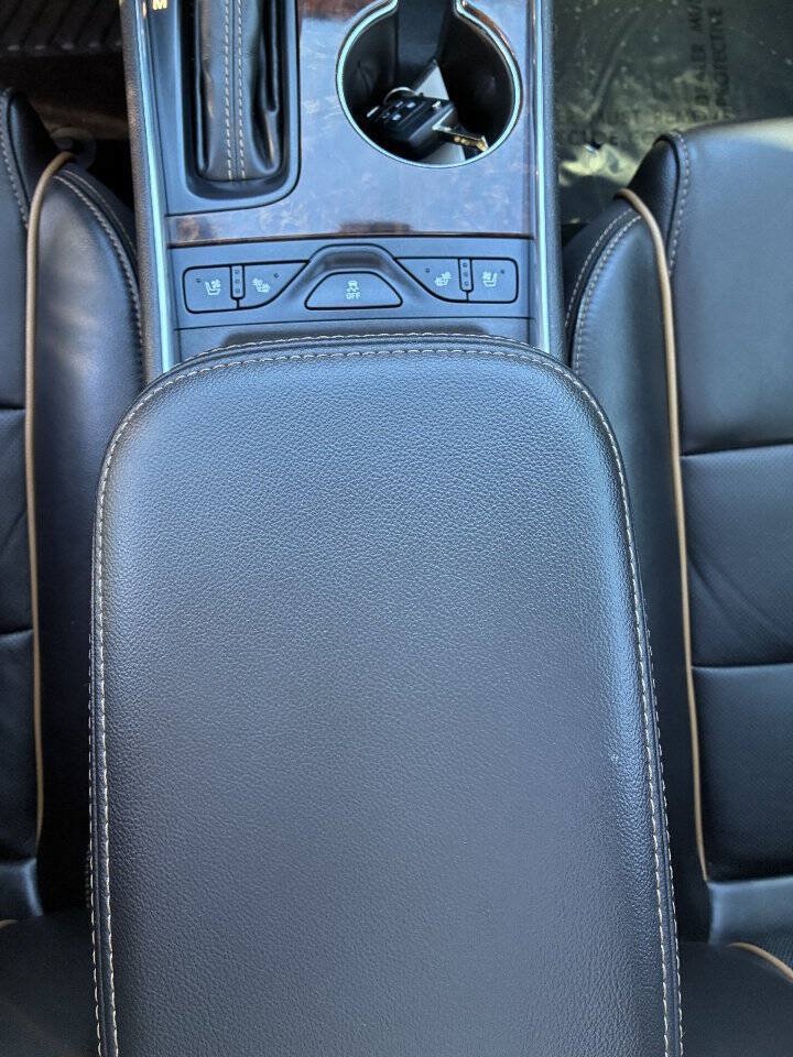 Used 2014 Chevrolet Impala LTZ FWD image 15