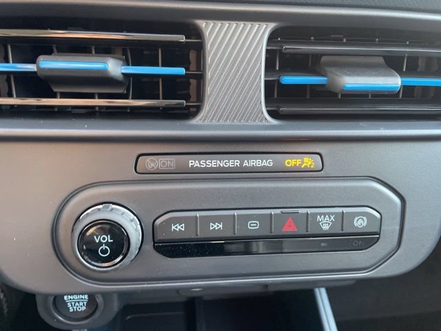 New 2026 Ford Maverick Lobo AWD/4WD image 28