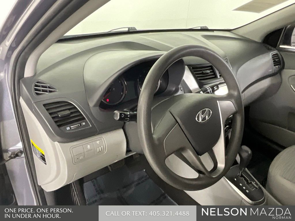 Used 2017 Hyundai Accent SE image 31