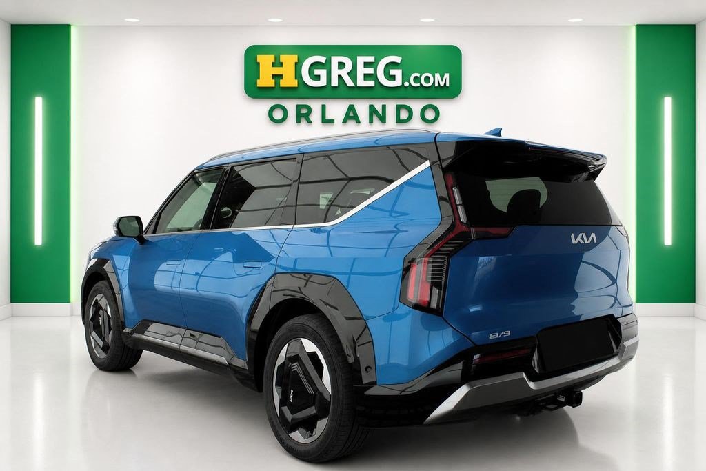 Used 2024 Kia EV9 Land AWD/4WD image 2