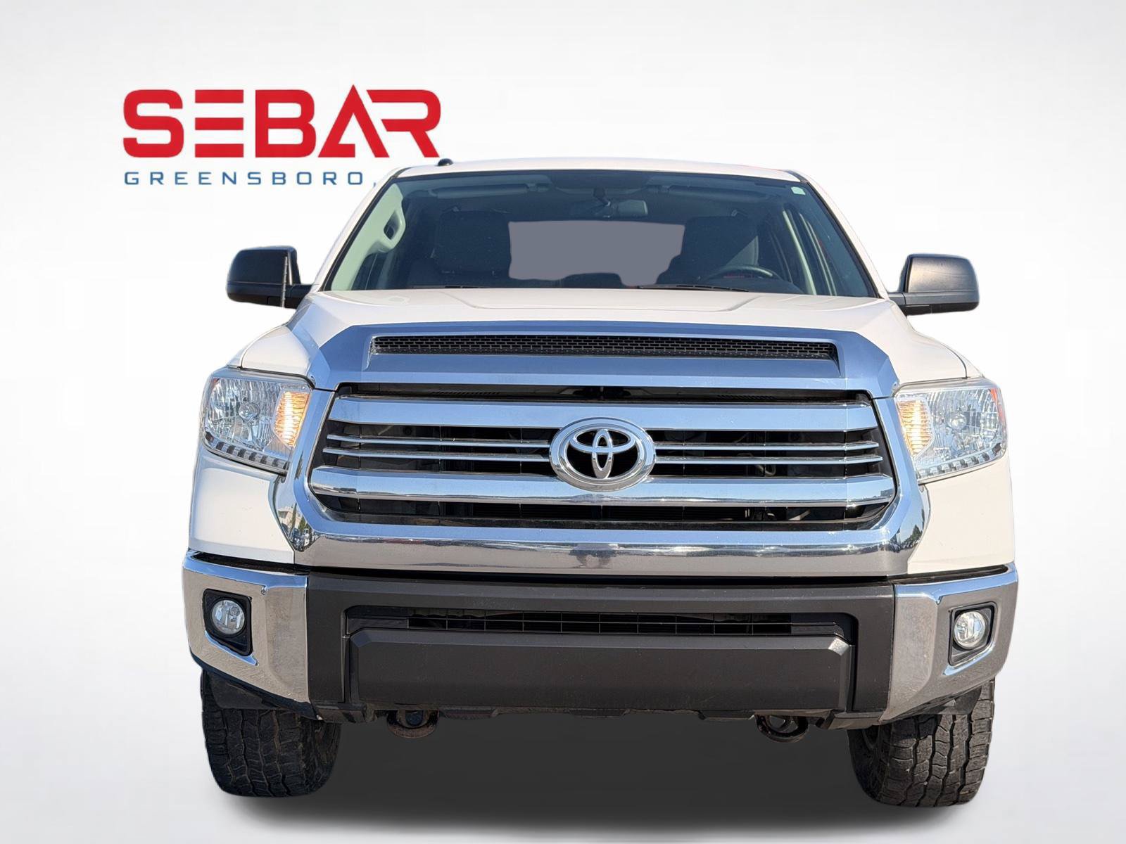 Used 2017 Toyota Tundra SR5 w/ TRD Off Road Package AWD/4WD image 5