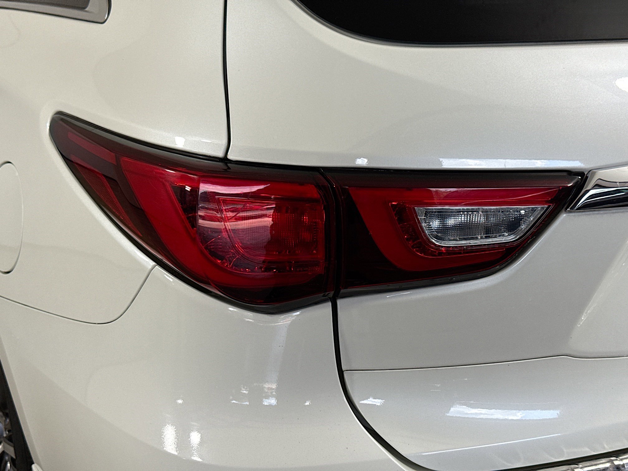 Used 2018 INFINITI QX60 AWD w/ Premium Plus Package image 34