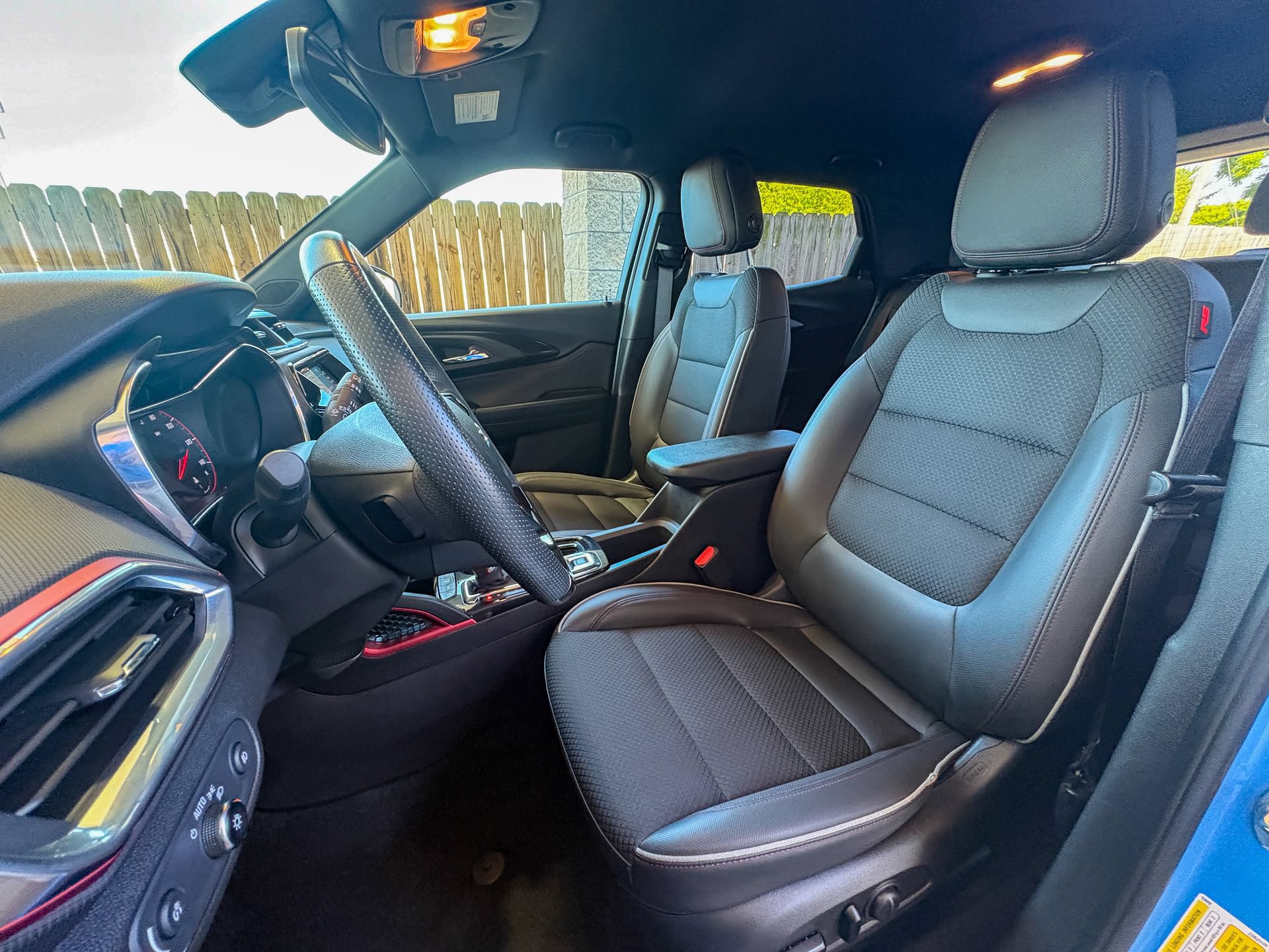 Used 2023 Chevrolet TrailBlazer RS w/ Convenience Package FWD image 24