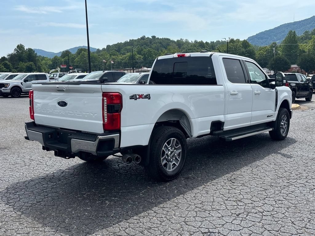 Used 2023 Ford F250 Lariat AWD/4WD image 8