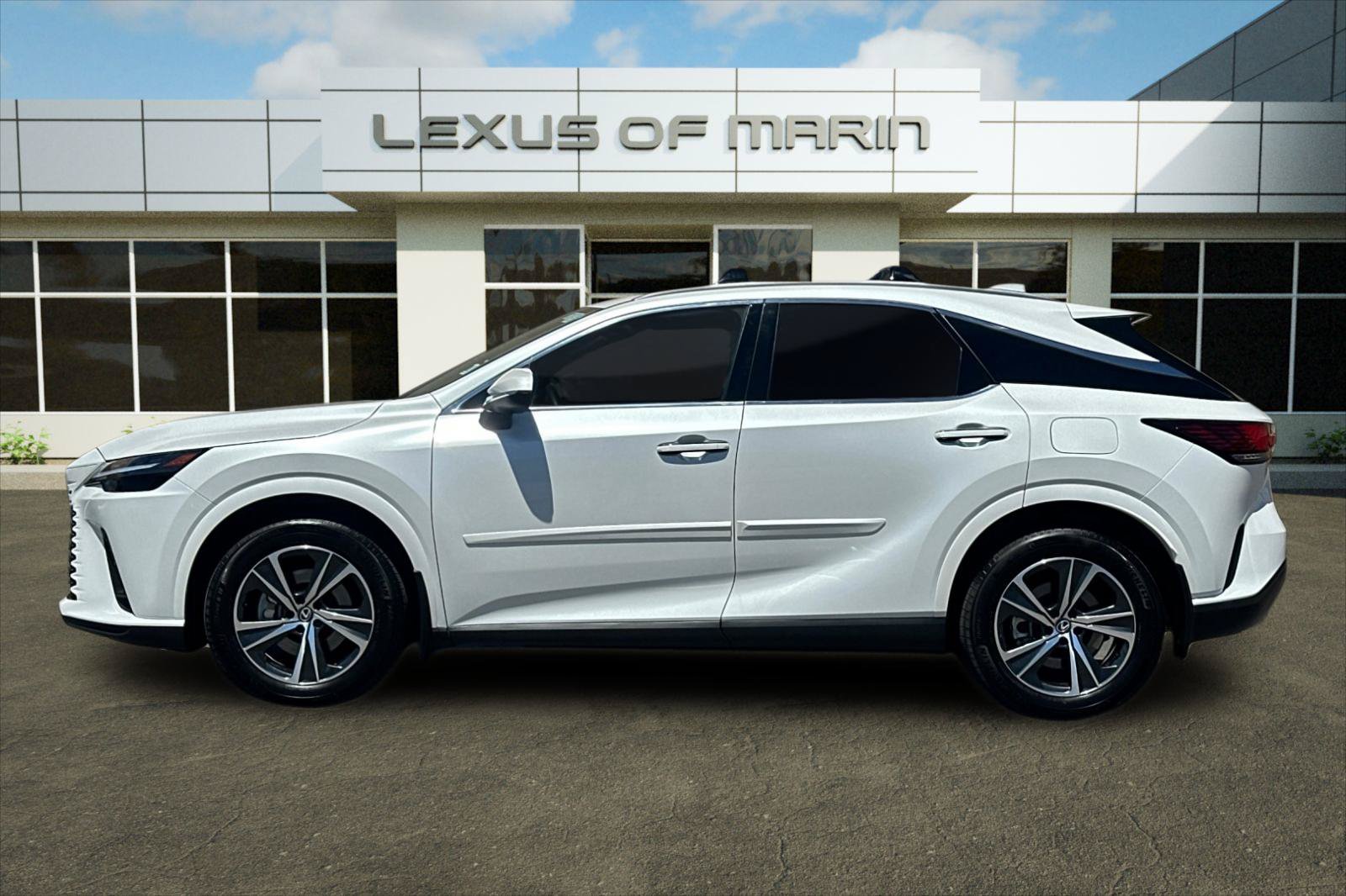 Used 2024 Lexus RX 350 AWD w/ Technology Package image 2