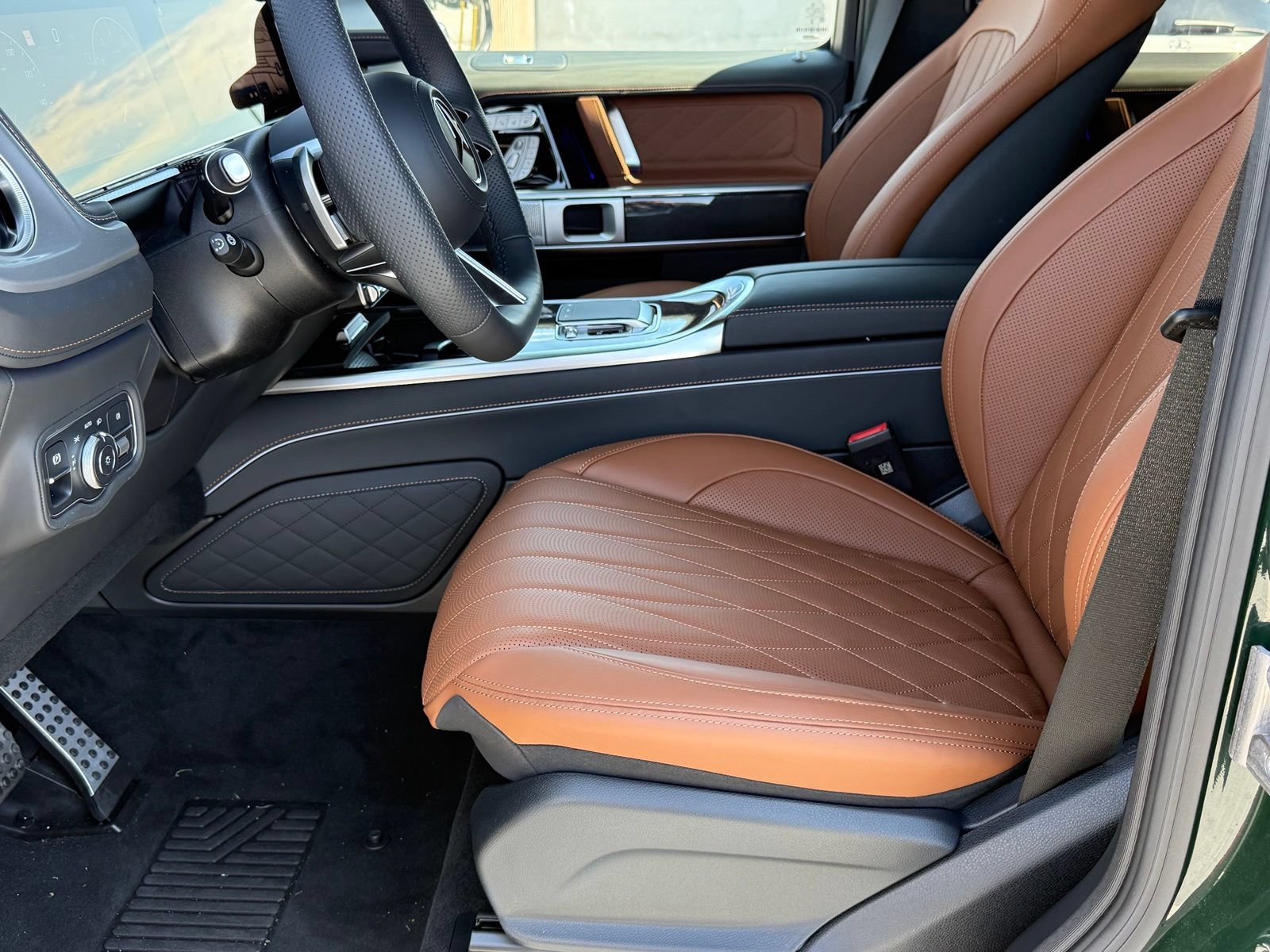 New 2026 Mercedes-Benz G 550 image 17