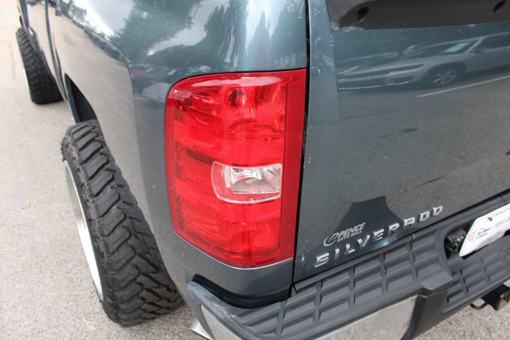 Used 2008 Chevrolet Silverado 1500 W/T w/ LS Package RWD image 10