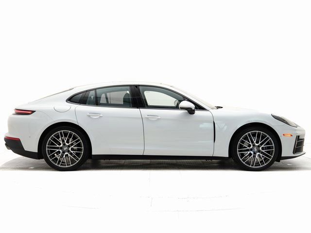 Certified 2025 Porsche Panamera 4 image 30