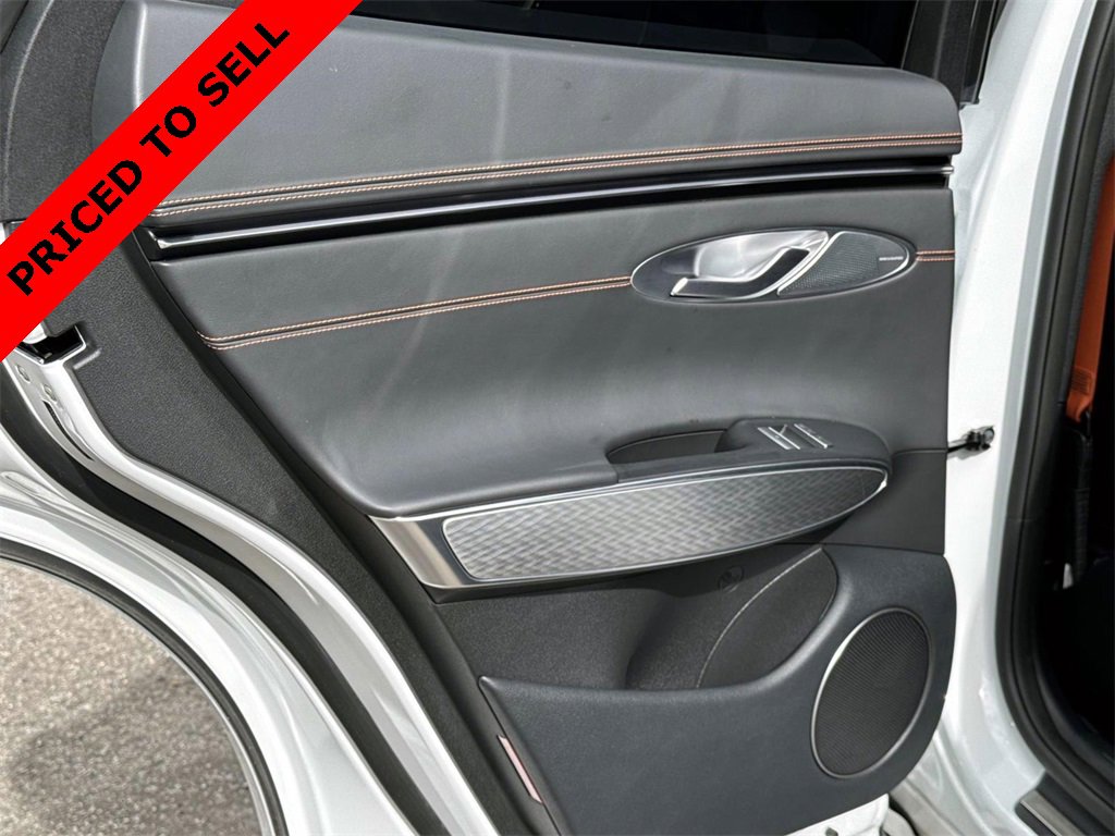 Used 2026 Genesis GV70 2.5T Sport Prestige image 11