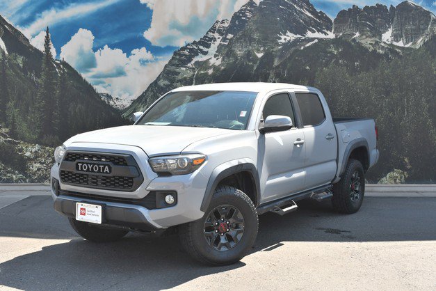 Certified 2018 Toyota Tacoma TRD Off-Road w/ Technology Package AWD/4WD image 6