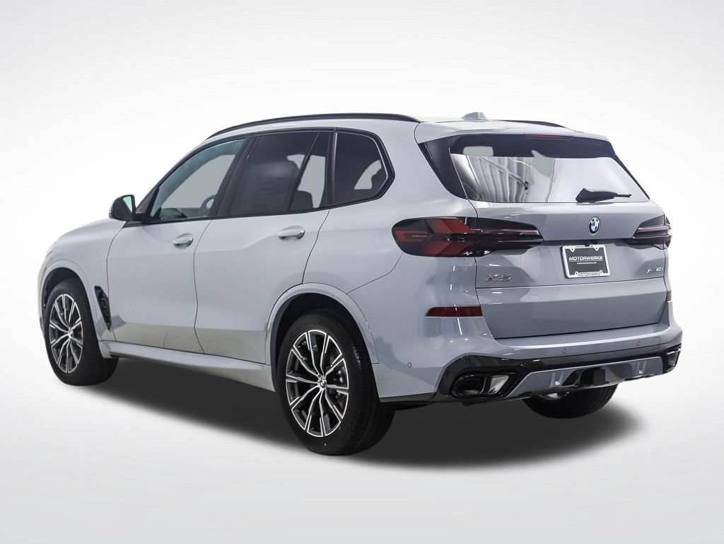 New 2026 BMW X5 xDrive50e AWD/4WD image 3
