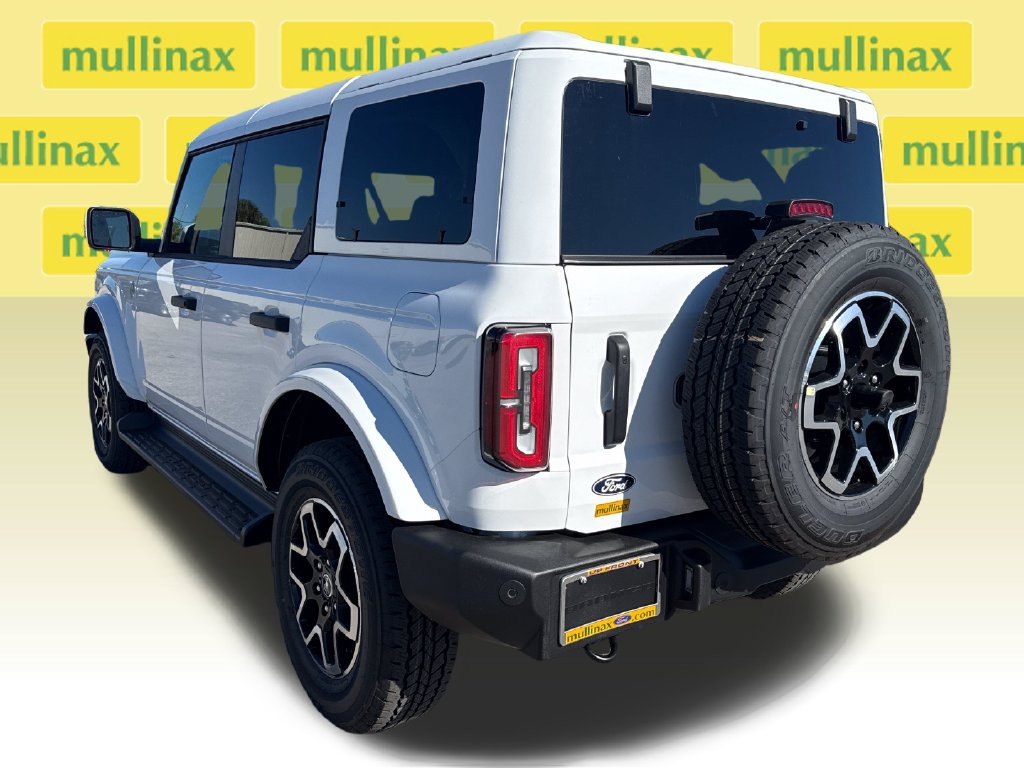 New 2026 Ford Bronco Outer Banks AWD/4WD image 4