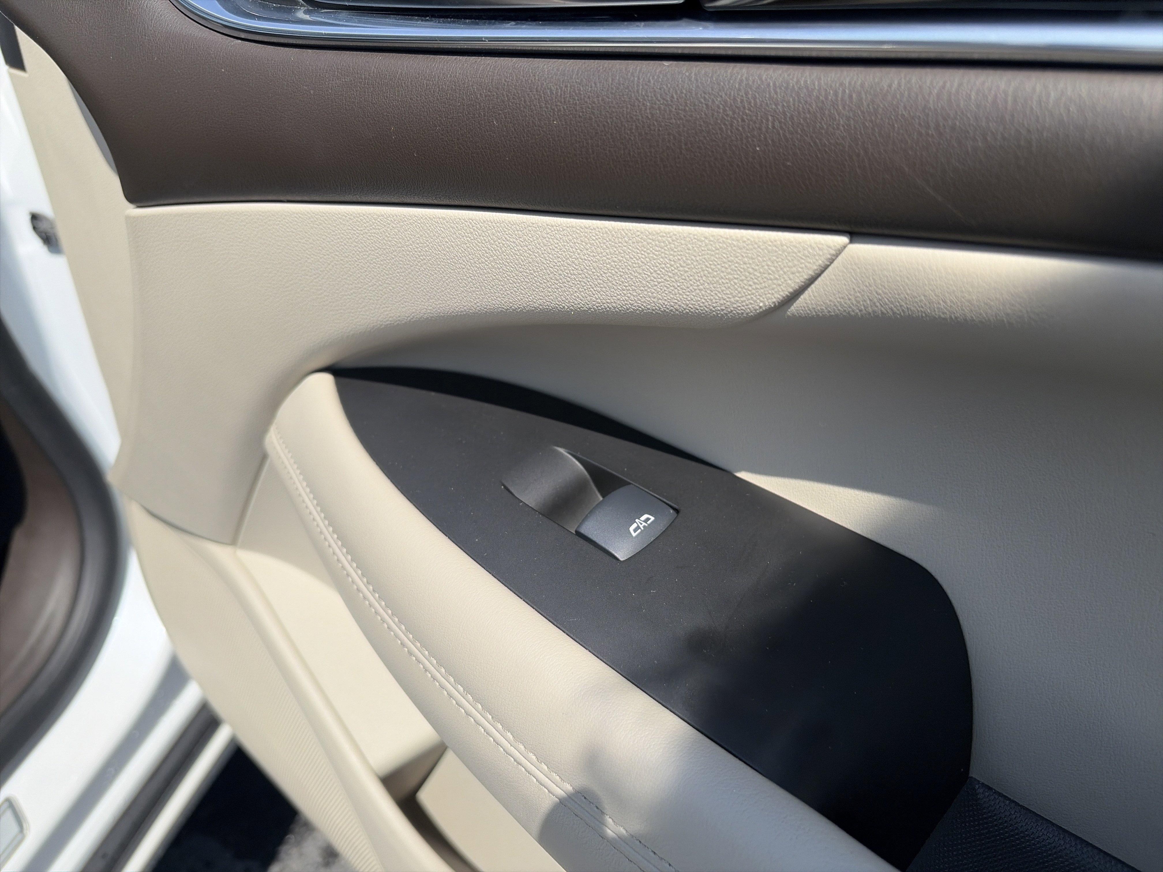 Used 2017 Buick LaCrosse Premium image 37