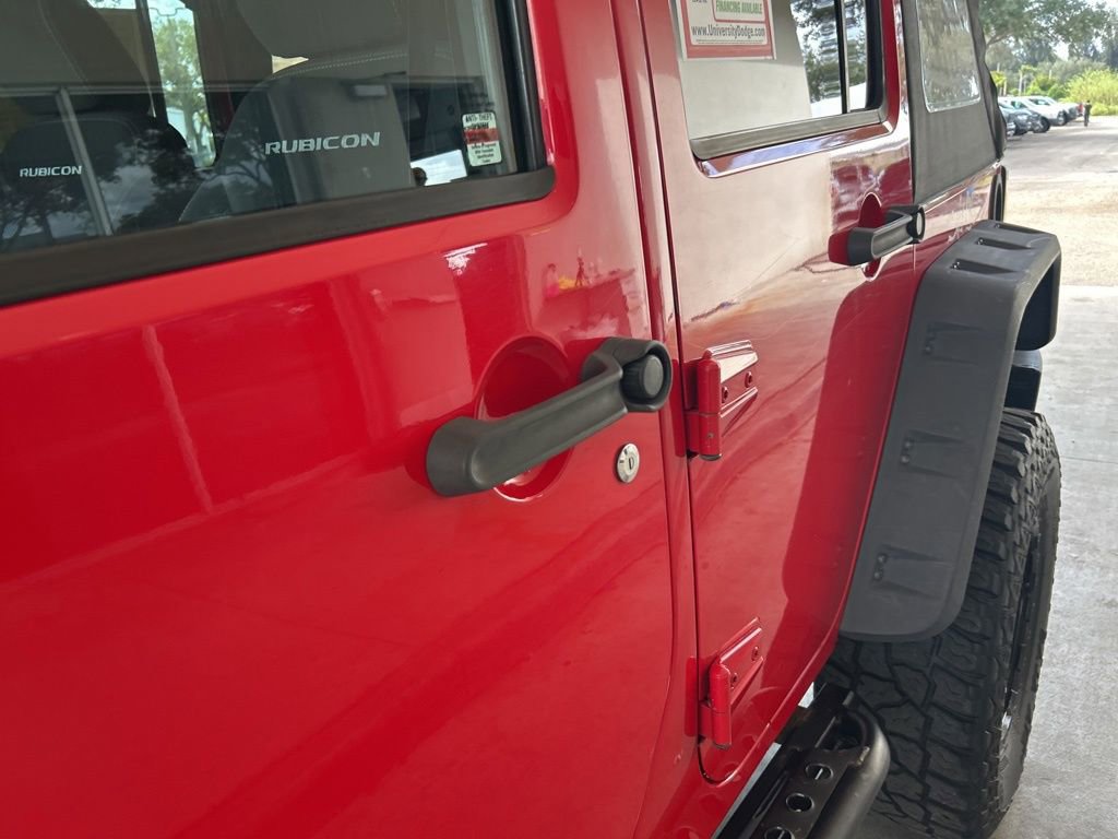 Used 2014 Jeep Wrangler Unlimited Rubicon image 20
