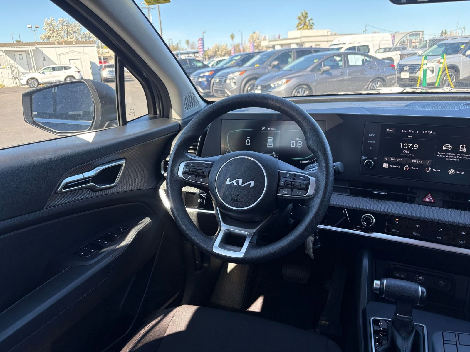 Used 2025 Kia Sportage LX image 33