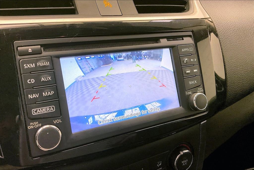 Used 2016 Nissan Sentra SR w/ SR Premium Package image 18